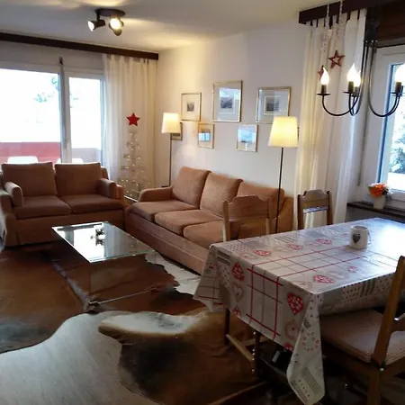 Laerchenwald 1808 * לויקרבאד